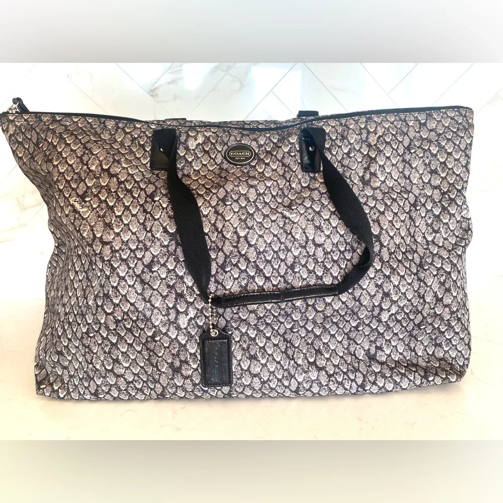 Coach Snake Print Weekender Packable Tote and Large Pouch Set in Gunmetal - Picture 13 of 15